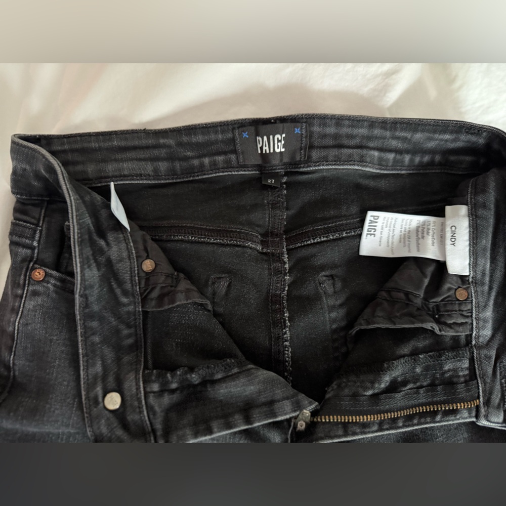 PAIGE Black CINDY Jeans with Faded Denim Look